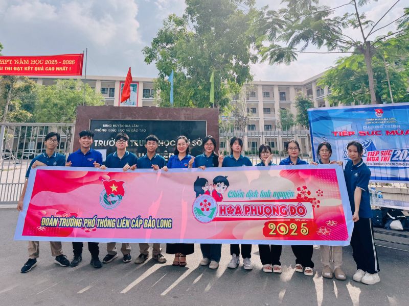 TIẾP SỨC MÙA THI 2025