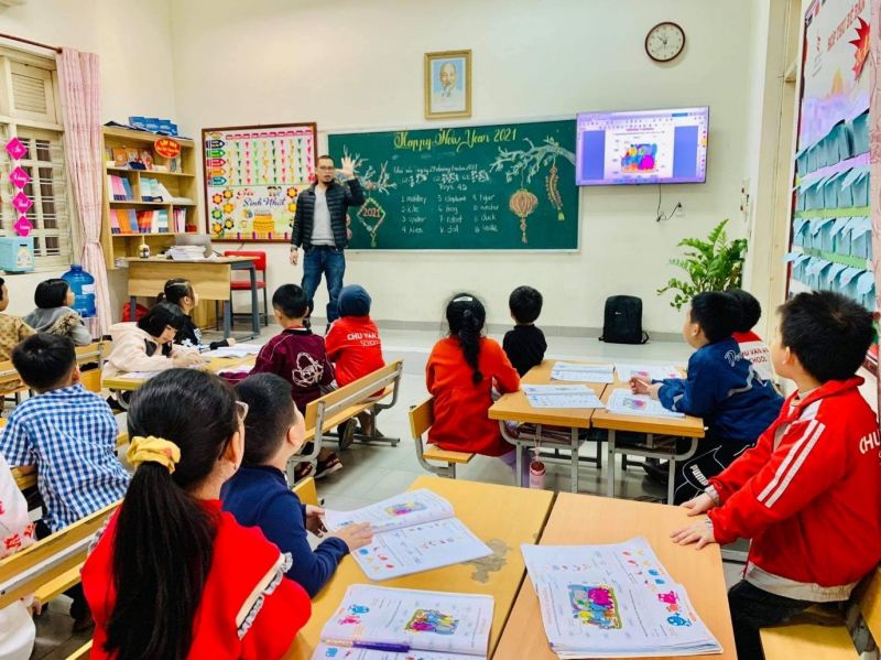 Dạy học Tiếng Anh thông qua các trò chơi thực hành ngôn ngữ