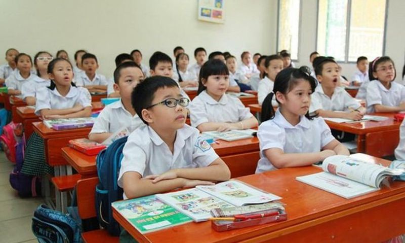 Từ nay, học sinh tiểu học trường tư thục được Nhà nước hỗ trợ học phí